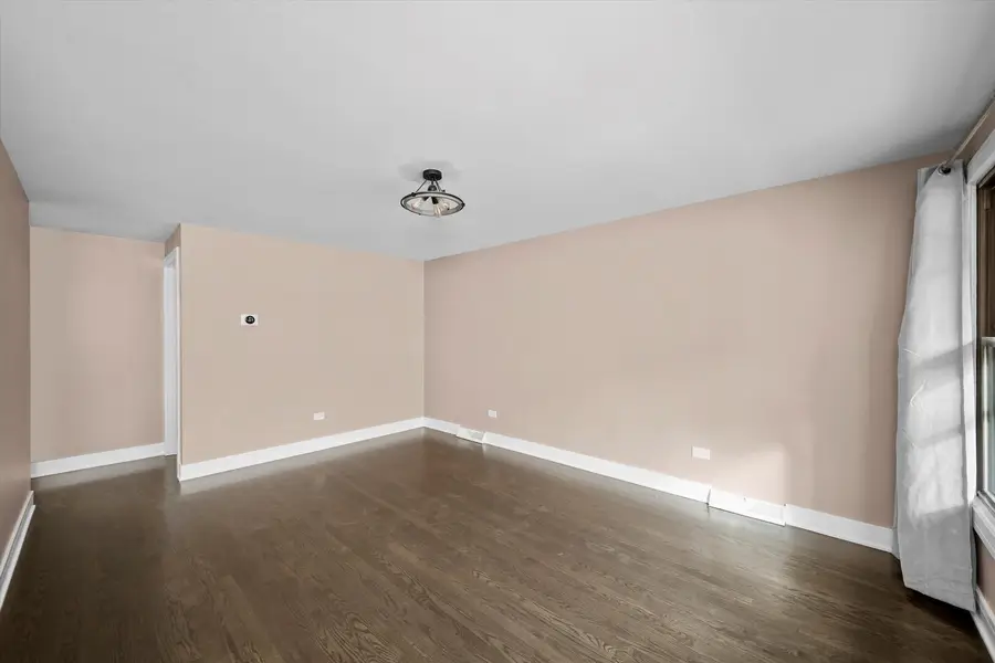 5428 S Laramie Avenue, Chicago, IL 60638 - Image #3