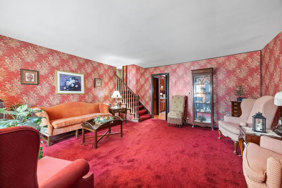 223 W Washington Boulevard, Lombard, IL 60148 - Image #3