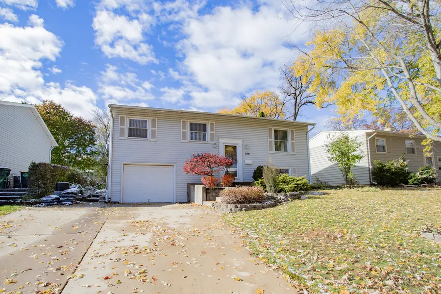 106 Woodcrest Circle, Streamwood, IL 60107 - Image #2