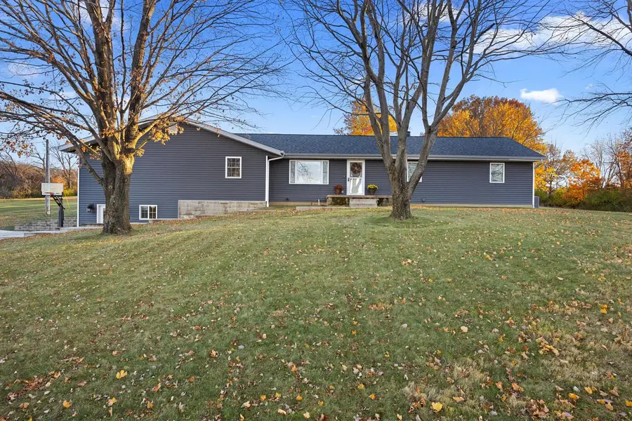 15945 Gresham Road, Mackinaw, IL 61755 - Image #3