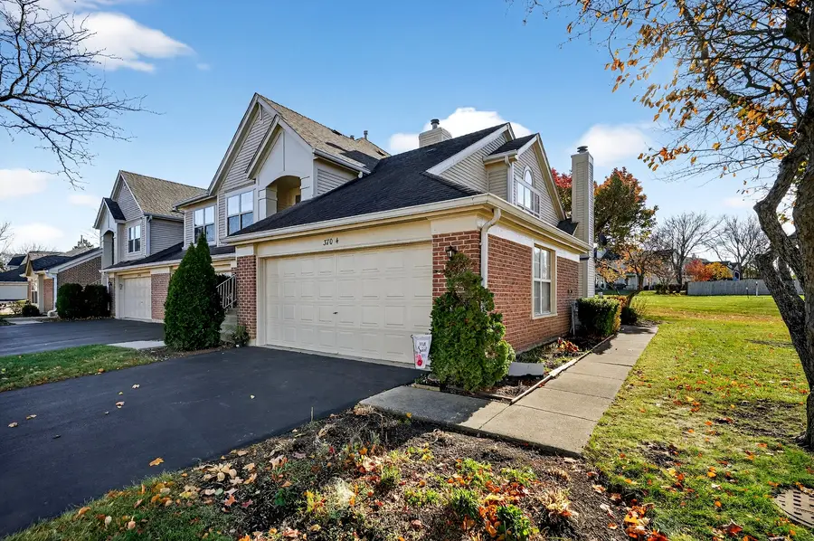 370 Ashford Circle #4, Bartlett, IL 60103 - Image #2