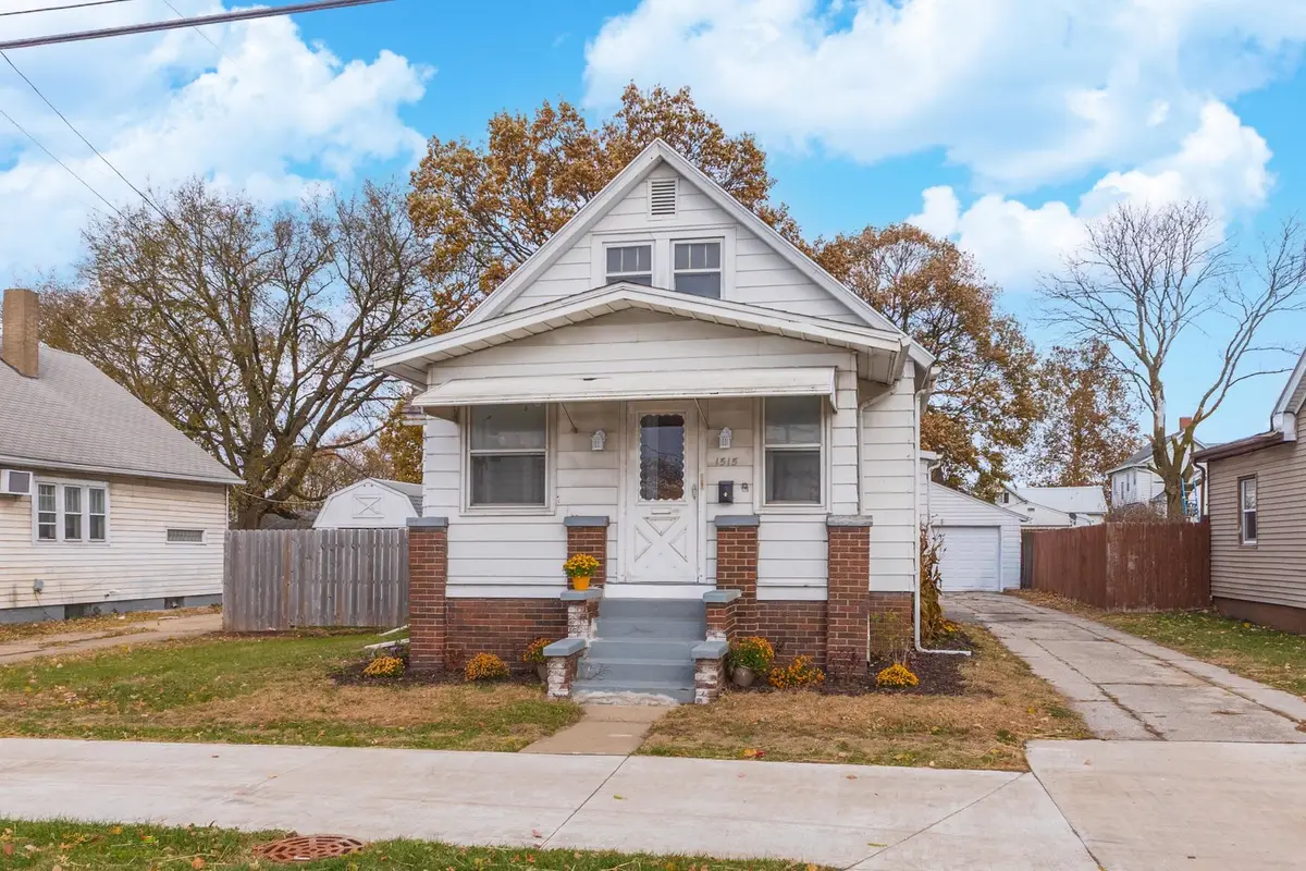 1515 W Market Street, Bloomington, IL 61701 - Image #1