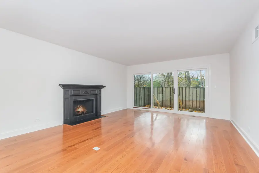 1598 Kirkwood Drive, Geneva, IL 60134 - Image #3