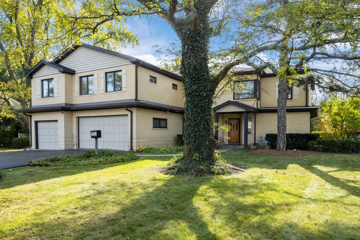 1553 Hawthorne Lane, Glenview, IL 60025 - Image #1