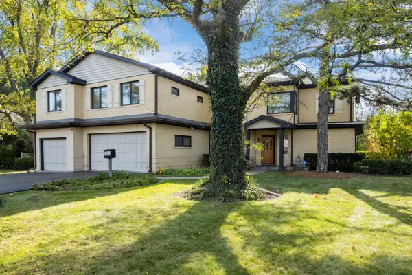 1553 Hawthorne Lane, Glenview, IL 60025