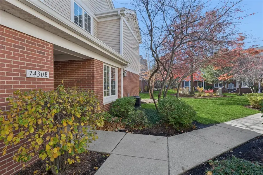 7430 Lincoln Avenue #B, Skokie, IL 60076 - Image #2