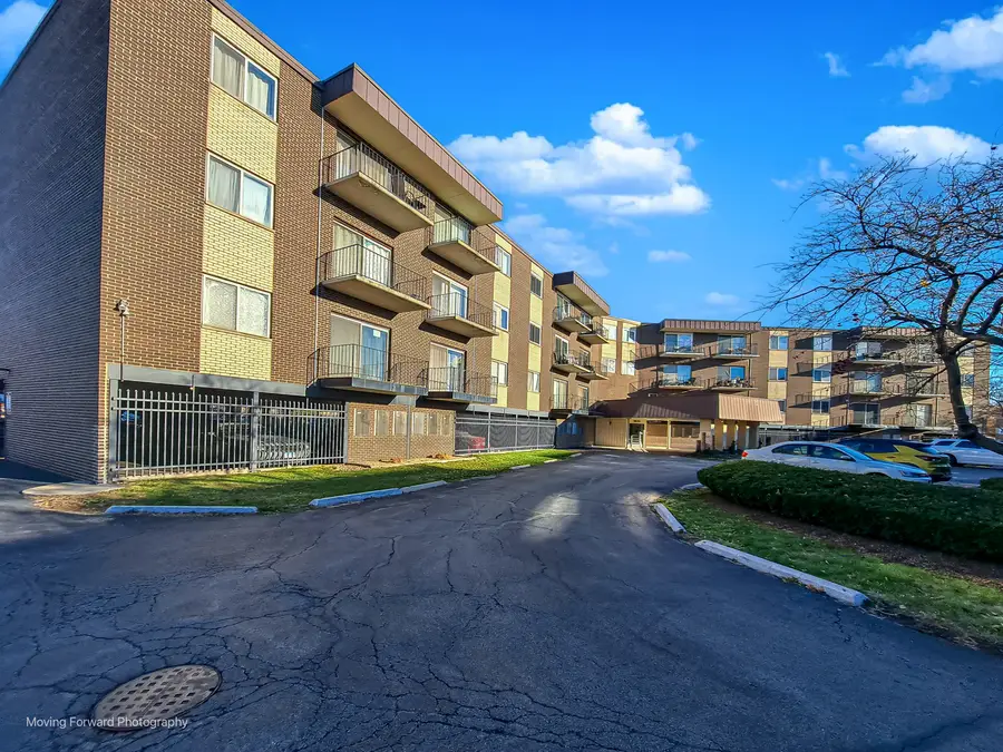 9820 S Pulaski Road #314, Oak Lawn, IL 60453 - Image #2