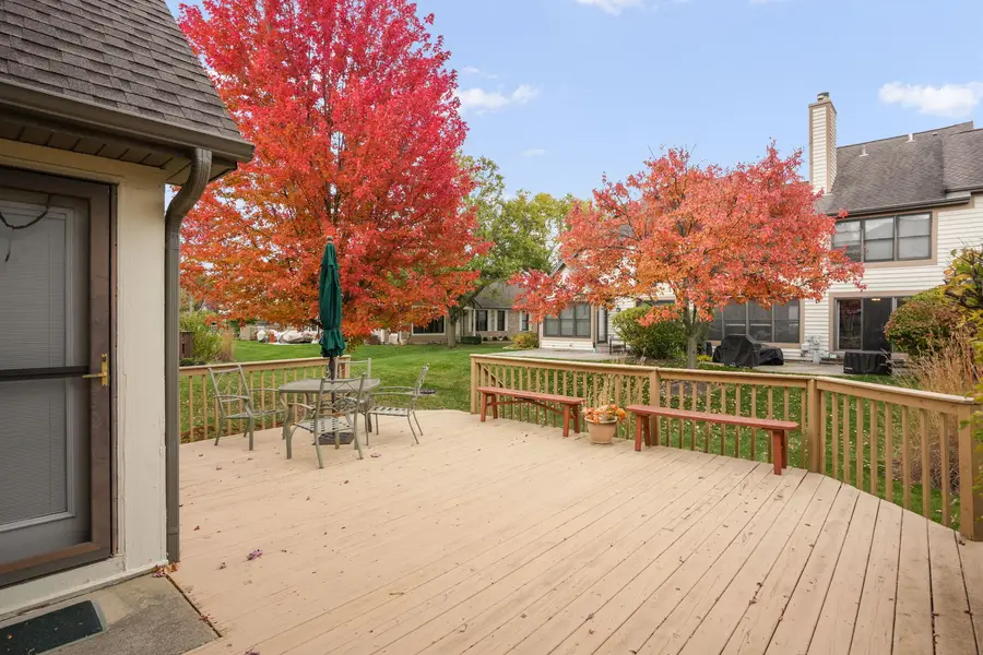 513 Rosebud Drive N, Lombard, IL 60148 - Image #3