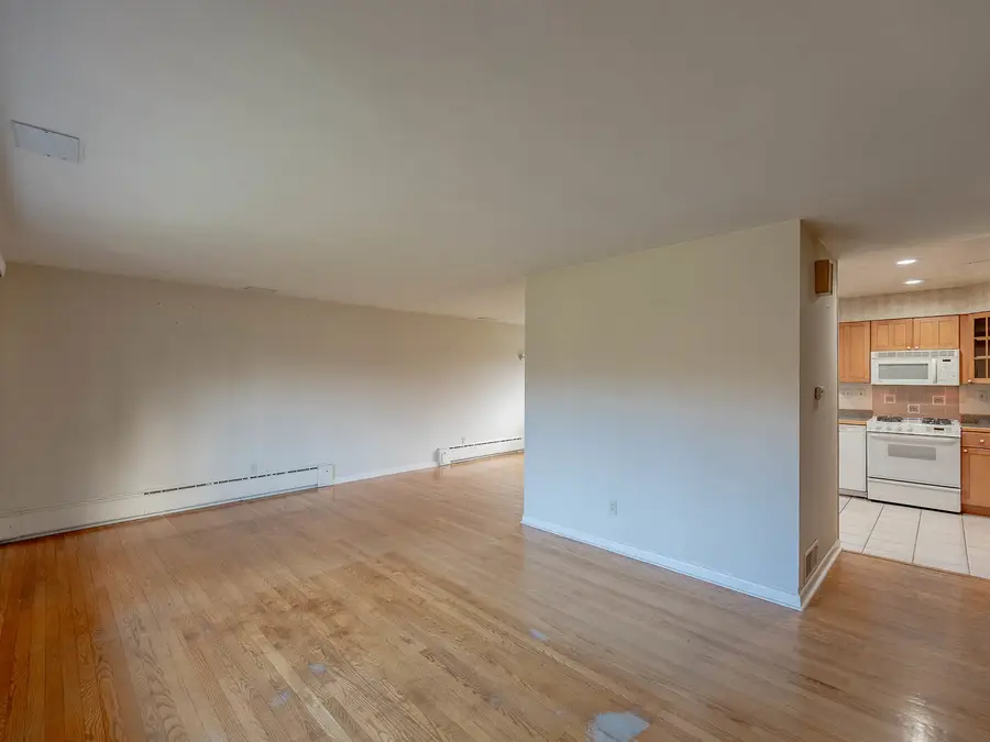 619 Rockland Avenue, Lake Bluff, IL 60044 - Image #3