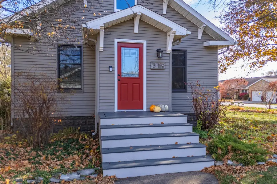 519 S 6th Street, Fairbury, IL 61739 - Image #2