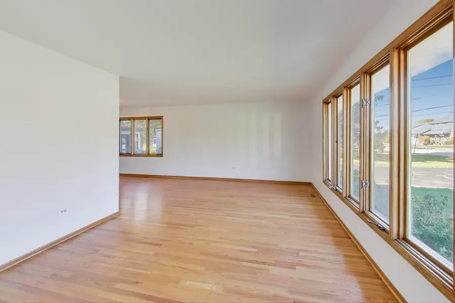 11242 S Avon Avenue, Alsip, IL 60803 - Image #3