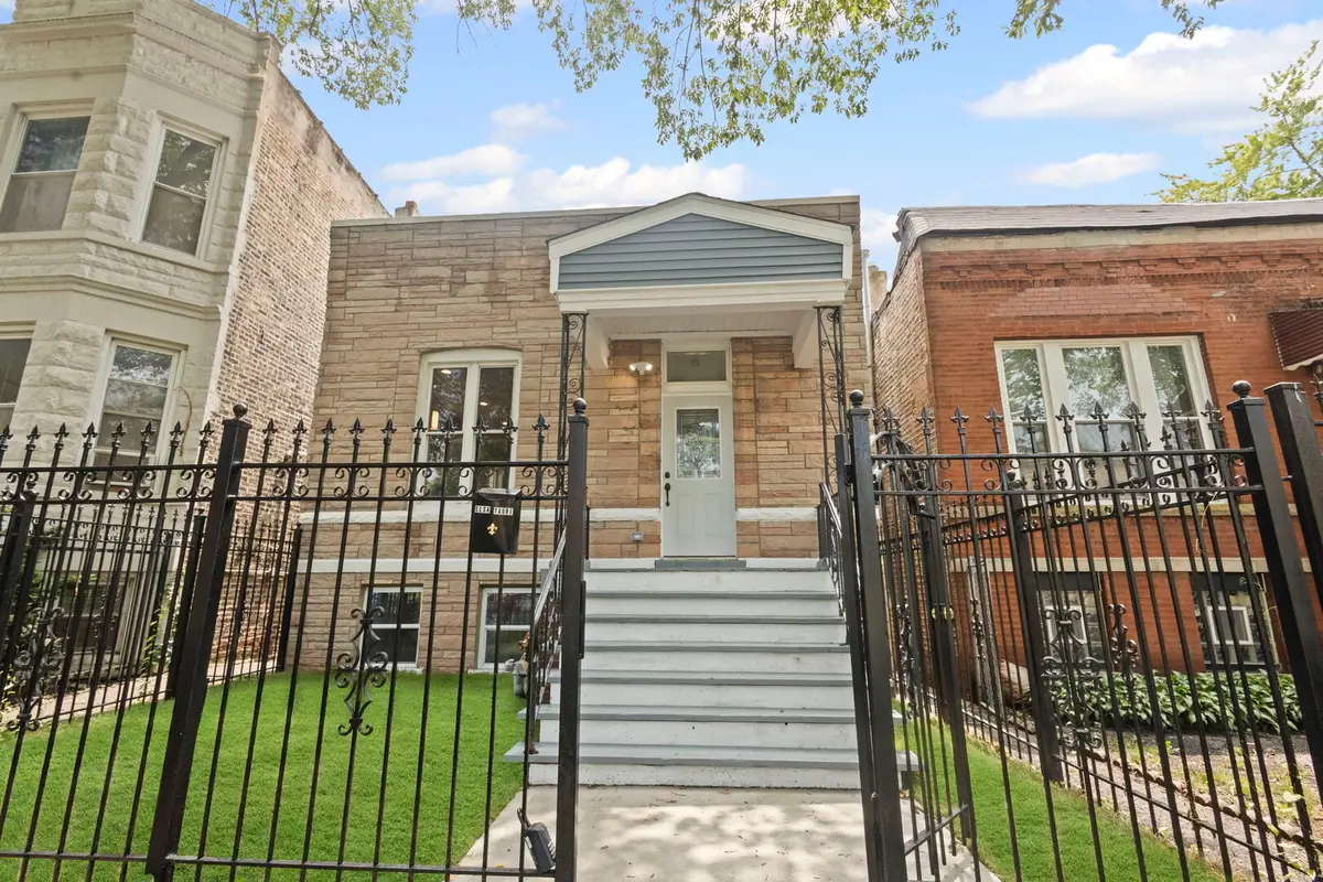 4025 W Adams Street, Chicago, IL 60624 - Image #1