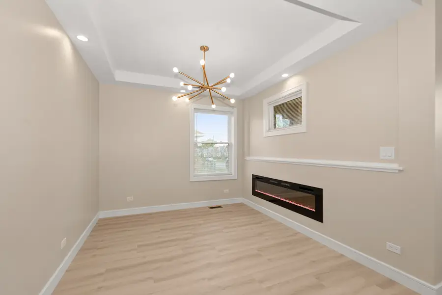 2848 N Mobile Avenue, Chicago, IL 60634 - Image #3