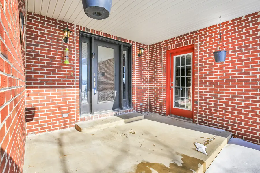 68 500 E, Sadorus, IL 61872 - Image #3