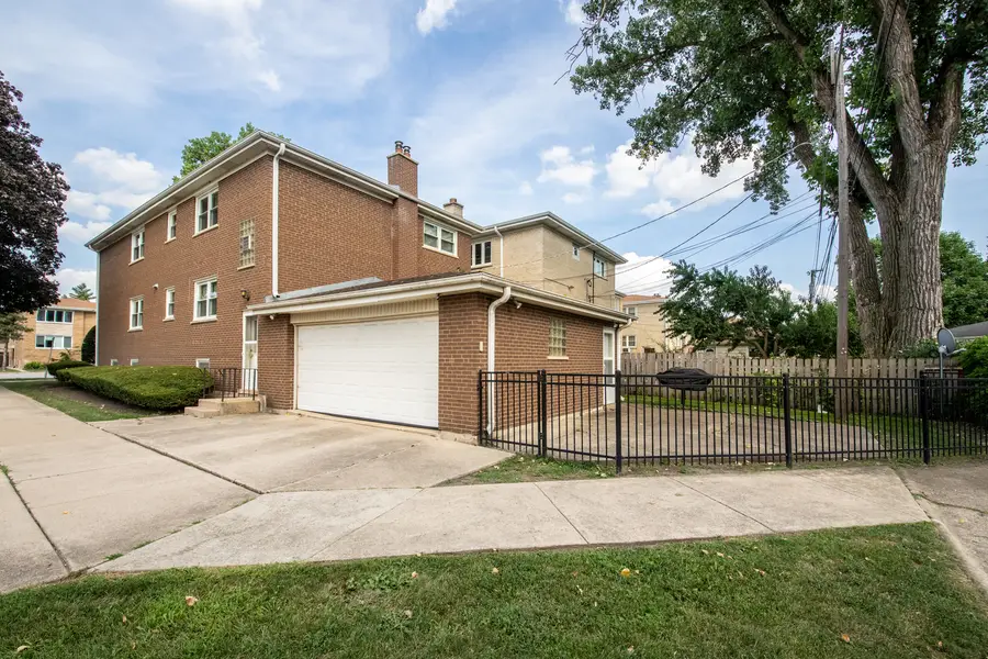 1316 N Northwest Highway, Park Ridge, IL 60068 - Image #2