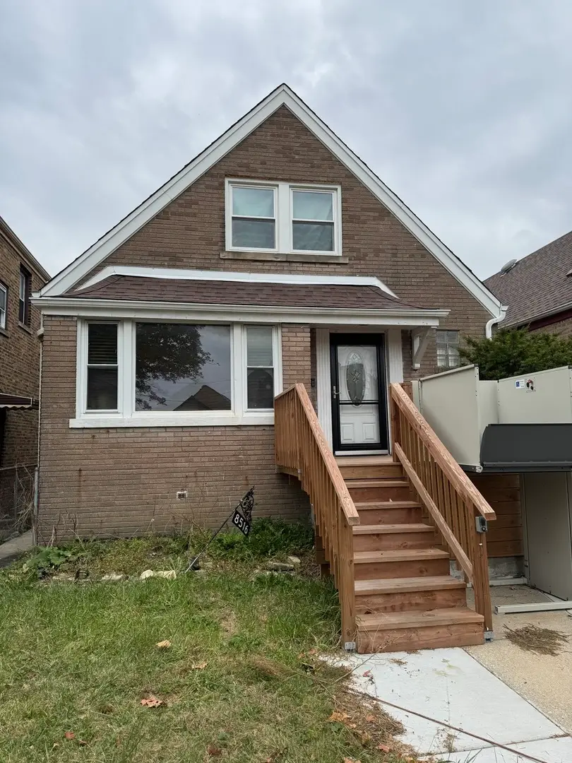 8516 S Seeley Avenue, Chicago, IL 60620 - Image #1