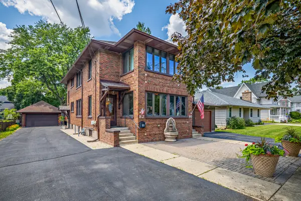 82 S Williams Street, Crystal Lake, IL 60014