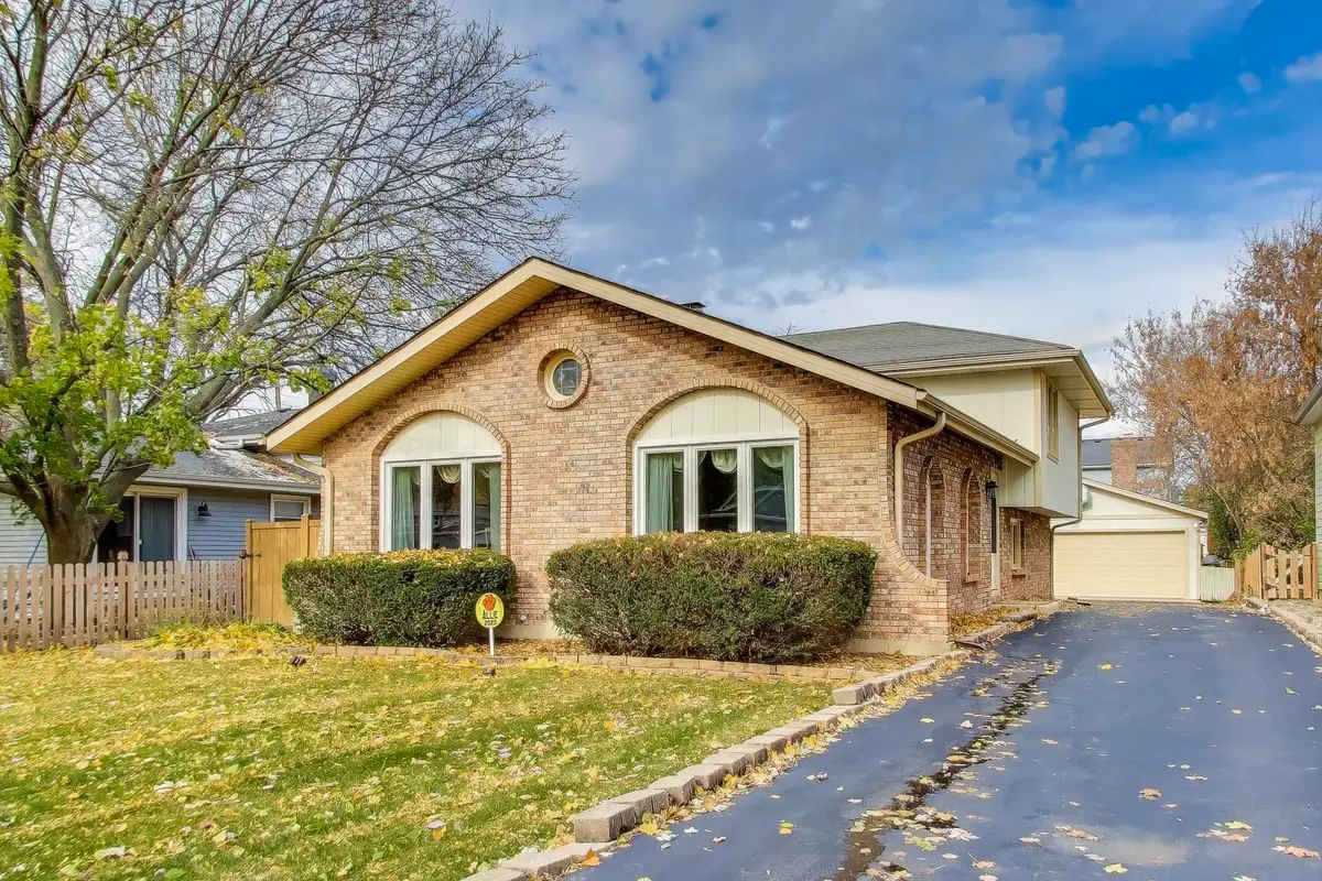 1407 Wilson Avenue, Wheaton, IL 60187 - Image #1