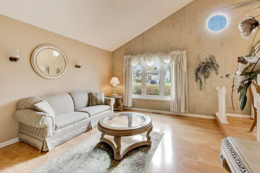 1407 Wilson Avenue, Wheaton, IL 60187 - Image #2