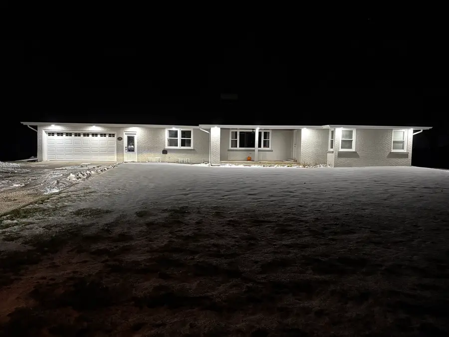 4736 E 5000n Road, Bourbonnais, IL 60914 - Image #2