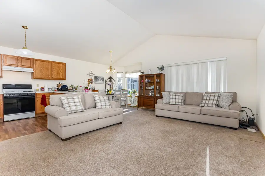 1804 Willow Circle Drive #1804, Crest Hill, IL 60403 - Image #2