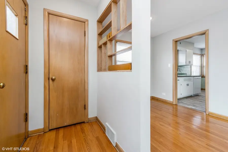 7458 W Touhy Avenue, Chicago, IL 60631 - Image #3