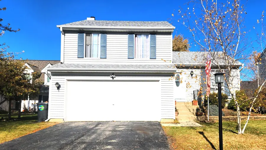 4 Aspen Court, Streamwood, IL 60107 - Image #2