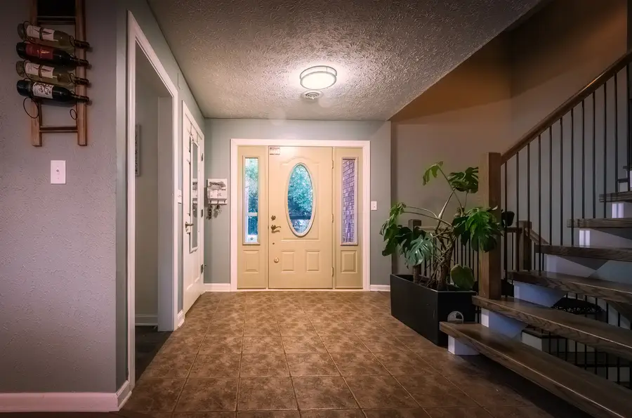 22115 Grenadier Drive, Marengo, IL 60152 - Image #3