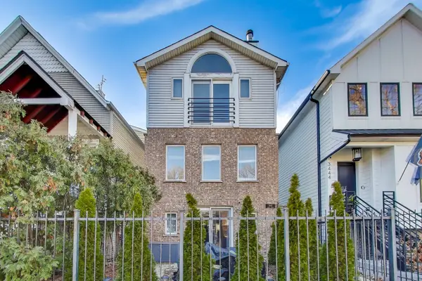 3442 N Damen Avenue #3, Chicago, IL 60618