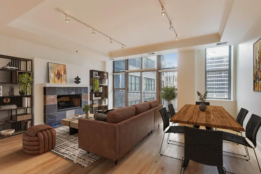 212 W Washington Street #1708, Chicago, IL 60606 - Image #2
