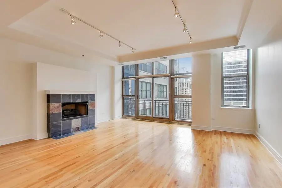 212 W Washington Street #1708, Chicago, IL 60606 - Image #3
