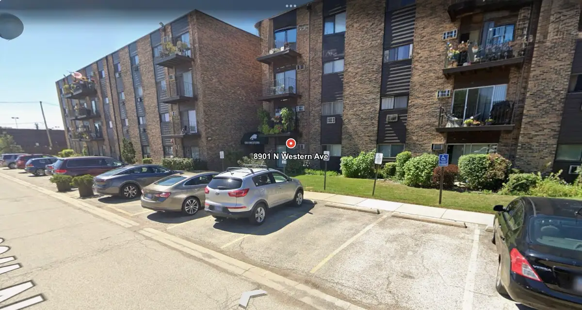 8901 N Western Avenue #211, Des Plaines, IL 60016 - Image #1
