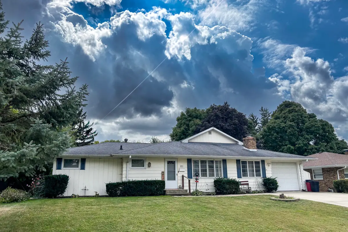 523 Barden Street, Morrison, IL 61270 - Image #1