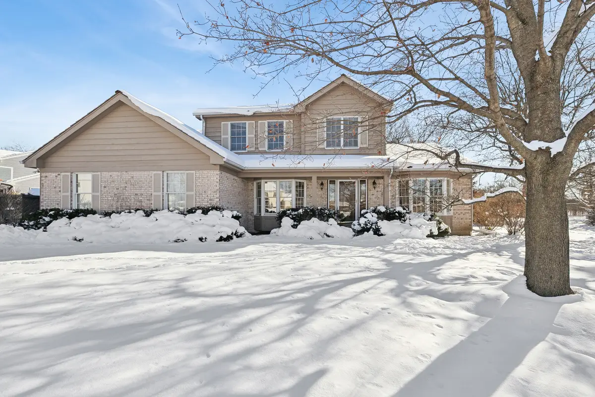 14870 King Drive, Green Oaks, IL 60048 - Image #1