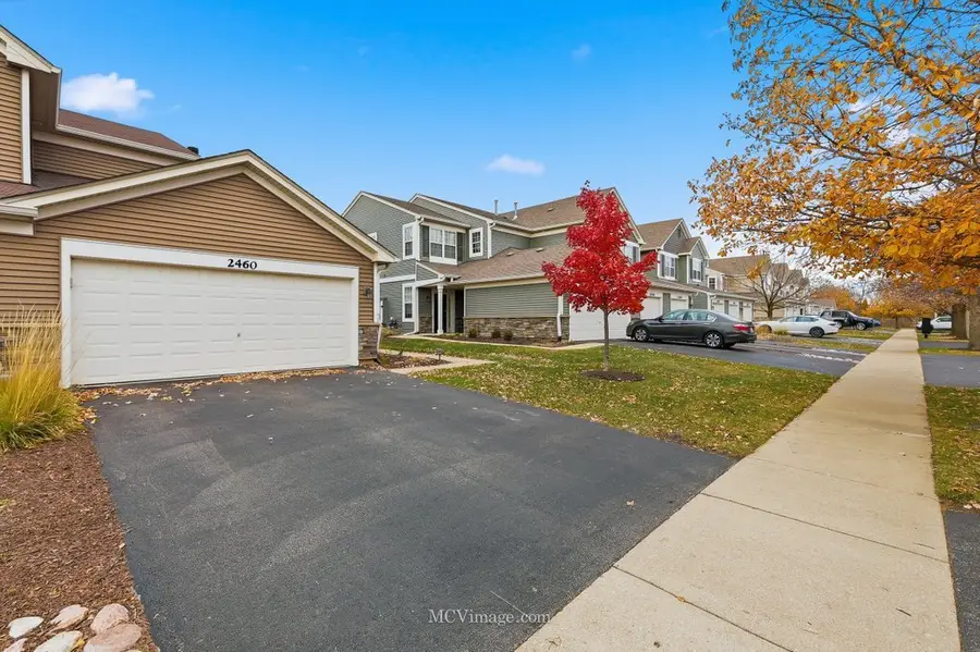 2460 Golf Ridge Circle #2460, Naperville, IL 60563 - Image #3