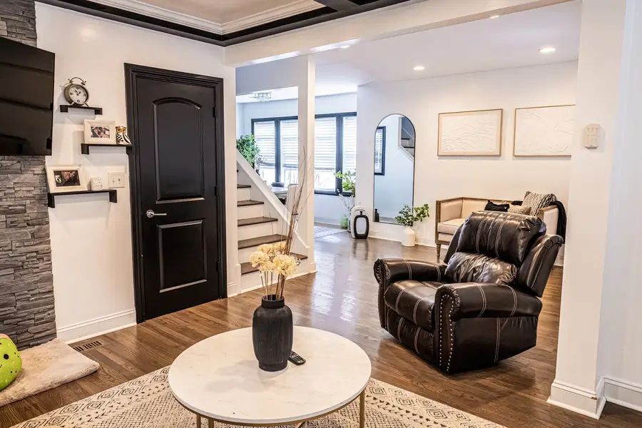 1911 Ridgeland Avenue, Berwyn, IL 60402 - Image #3