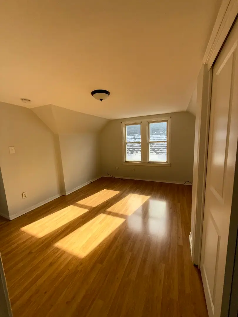 10335 S Avenue H, Chicago, IL 60617 - Image #2