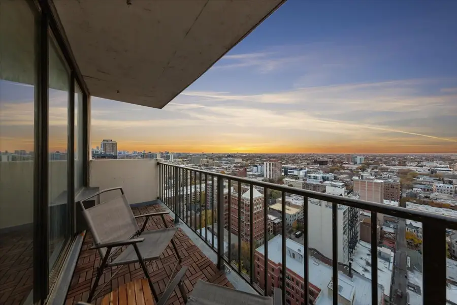 Address Withheld By Seller, Chicago, IL 60657 - Image #3