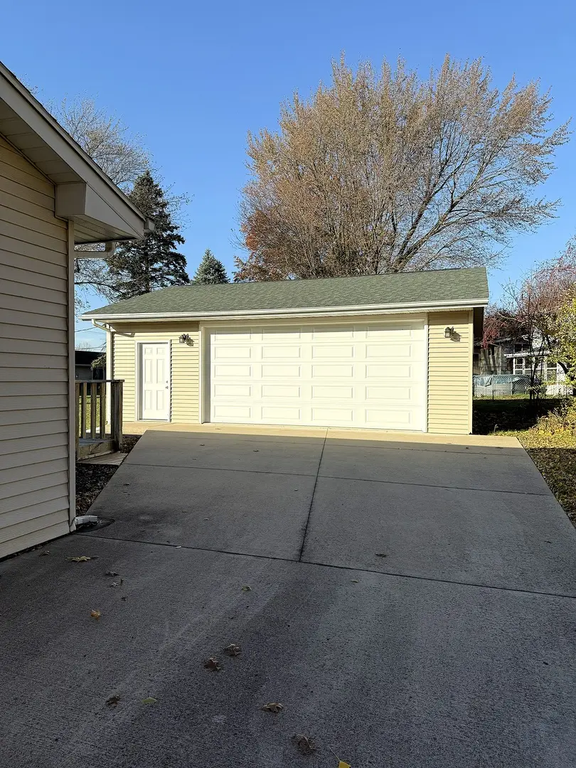 419 Ferris Street, Dixon, IL 61021 - Image #3