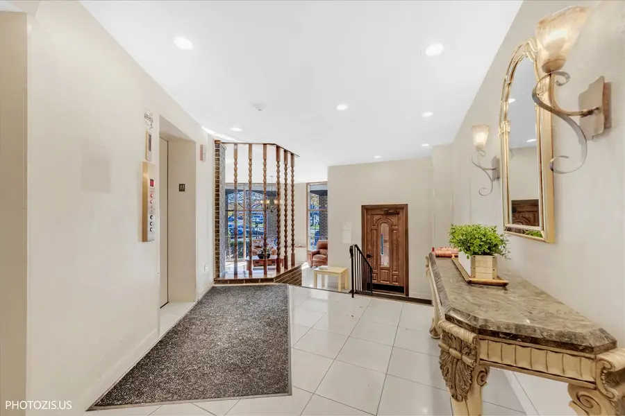 4900 Foster Street #412, Skokie, IL 60077 - Image #3