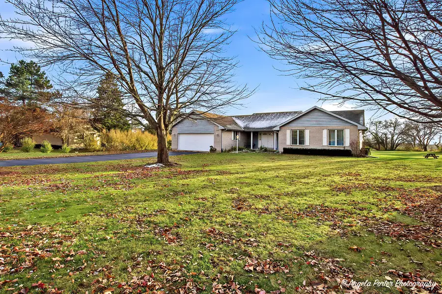 23209 Cals Court, Harvard, IL 60033 - Image #2