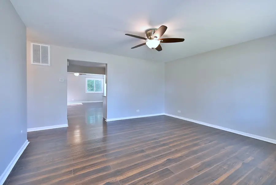 5629 Crestwood Road, Matteson, IL 60443 - Image #2