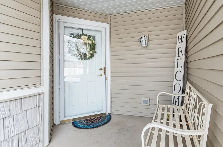 2525 Park Ridge Court #2525, Crest Hill, IL 60403 - Image #2