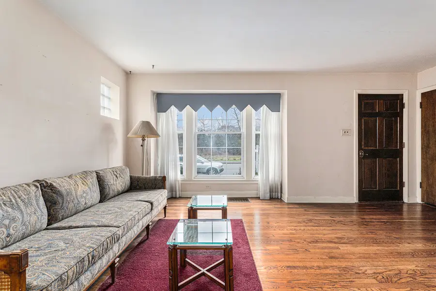 3755 N Cumberland Avenue, Chicago, IL 60634 - Image #2