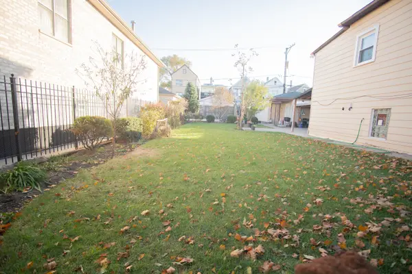 2921 W 38th Place, Chicago, IL 60632