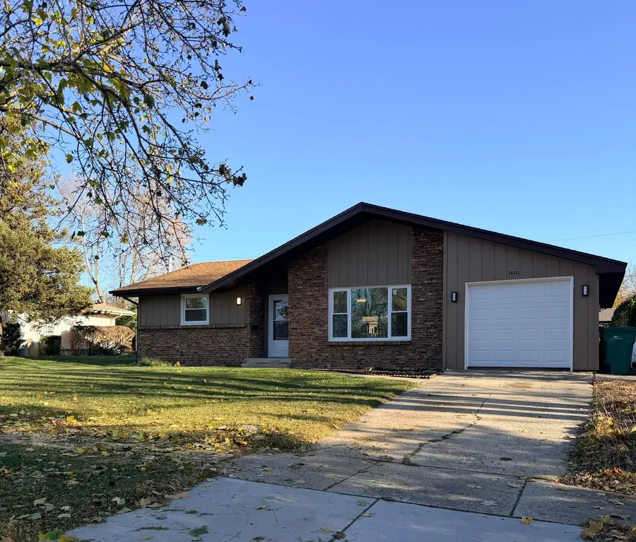 1410 Brentwood Place, Joliet, IL 60435 - Image #3