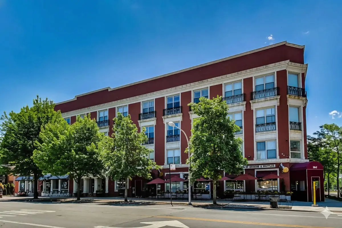 405 E Oakwood Boulevard #4L, Chicago, IL 60653 - Image #1