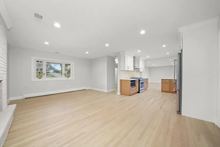 7925 William Drive, Willowbrook, IL 60527 - Image #2