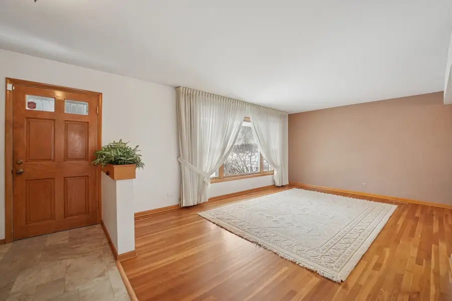 0N314 Leonard Street, Winfield, IL 60190 - Image #2