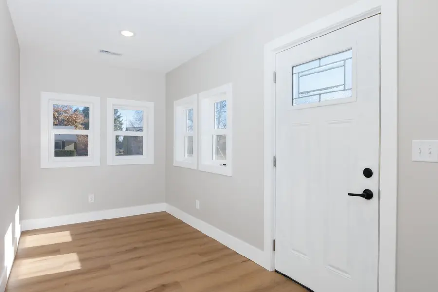 208 S Division Street, Stanford, IL 61774 - Image #3